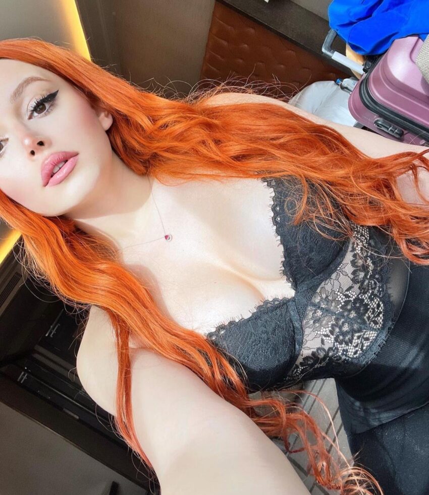 Azgın Kadın Arayanların Gözdesi Olan Bornova Travesti Zeynep