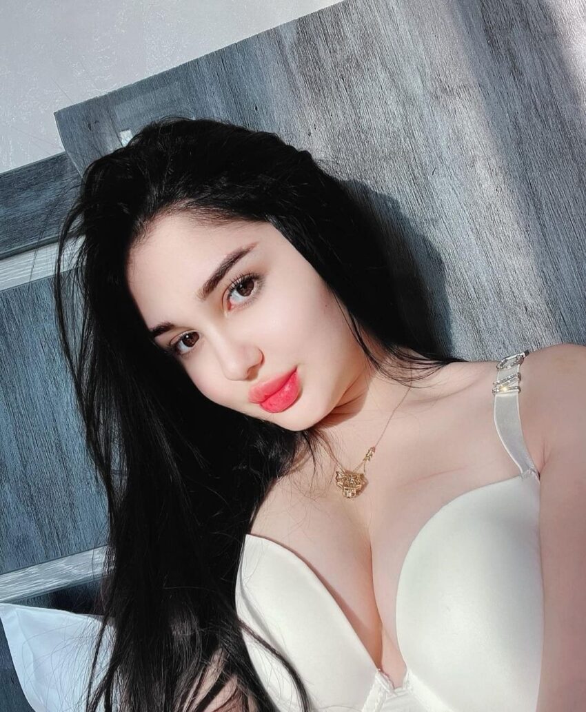 Samimi Bayan Partner Arayanlara Buca Travesti Nuray