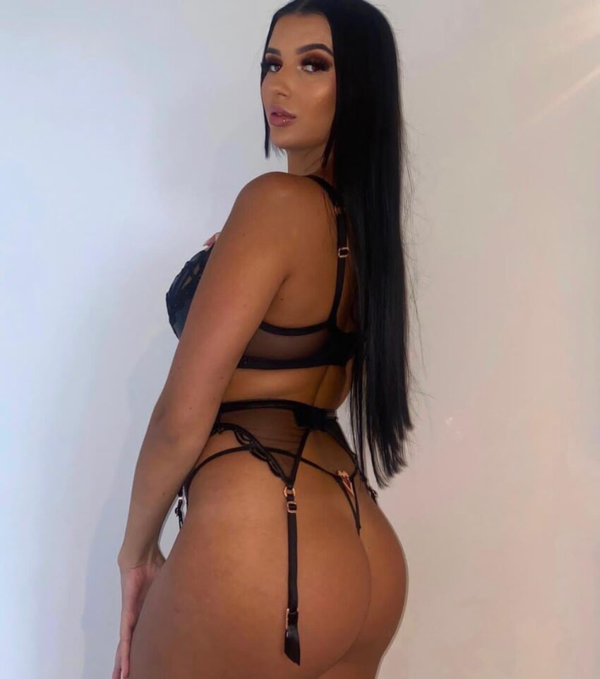 Tadına Doyum Olmayan Marifetli Hatun Çiğli Travesti İrem